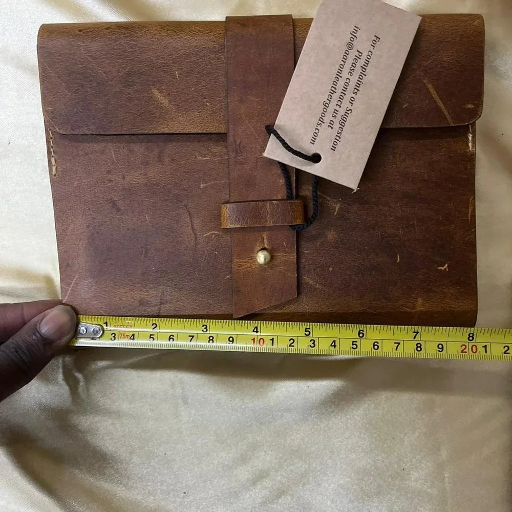 NWT Aaron Leather Goods 1pc bag